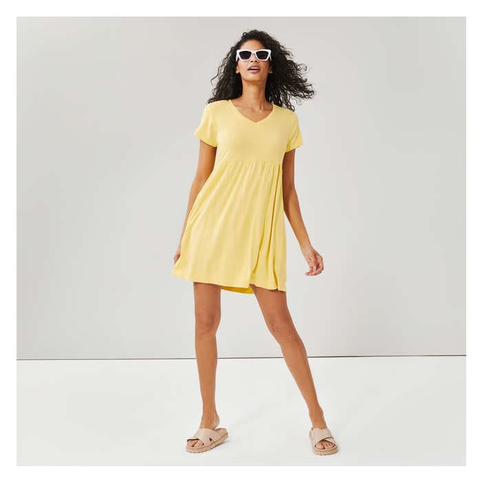 Aux Femmes Mini robe t-shirt - Pastel Jaune